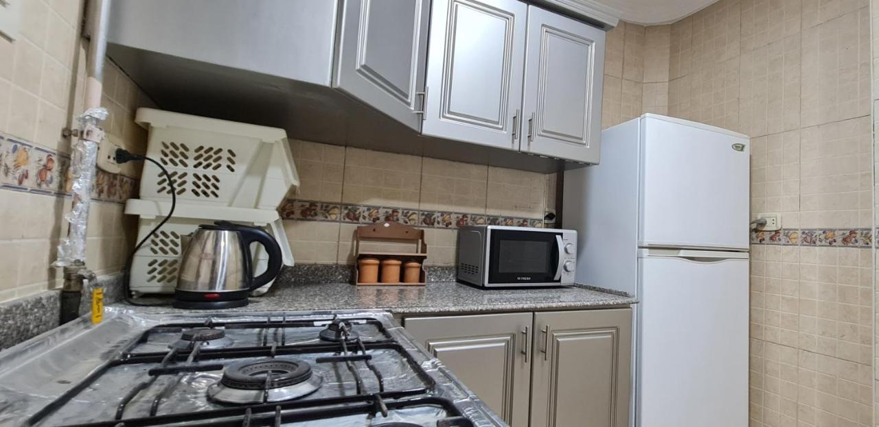 Comfy 3 Bedrooms Apartment In Cairo 96 Exteriér fotografie